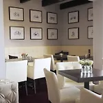 Tiek Superior Hotell