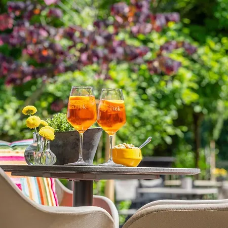 Tiek Superior Meppen