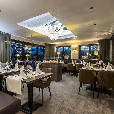 Tiek Superior Hotel 3*