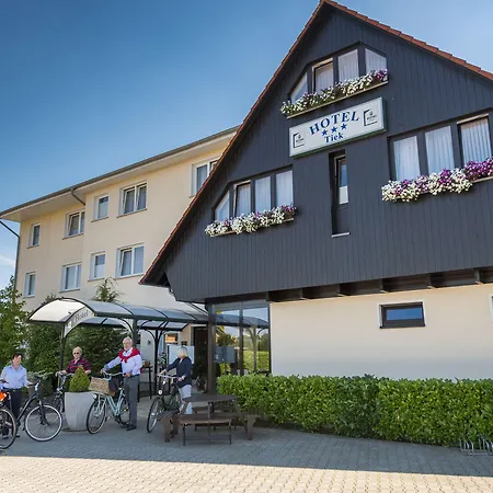 Tiek Superior Hotel 3*