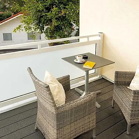 Tiek Superior Hotel 3*