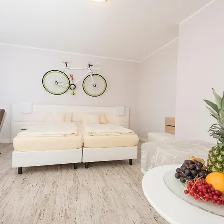 Hotel Tiek Superior