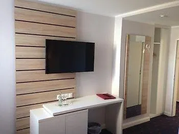 Hotel Tiek Superior 3*